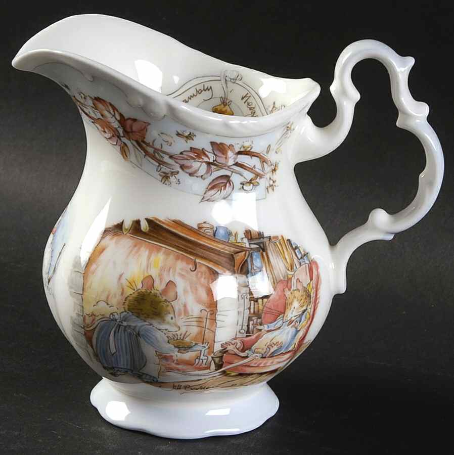 Brambly Hedge Creamer by Royal Doulton-1