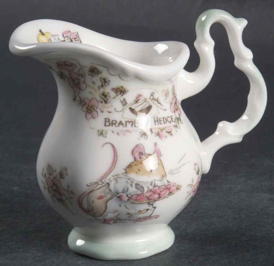Brambly Hedge Miniature Creamer by Royal Doulton-1