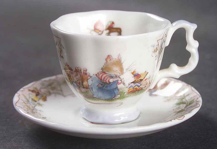Brambly Hedge Miniature Cup and Saucer Set by Royal Doulton-1