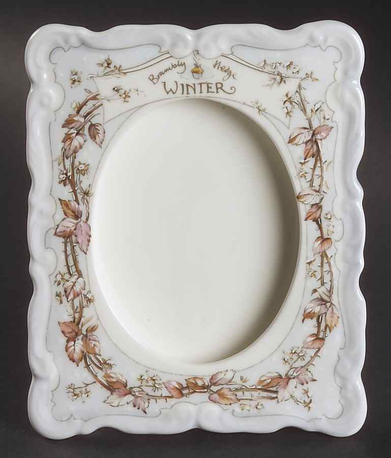 Brambly Hedge Frame-Holds 3" X 4" by Royal Doulton-1