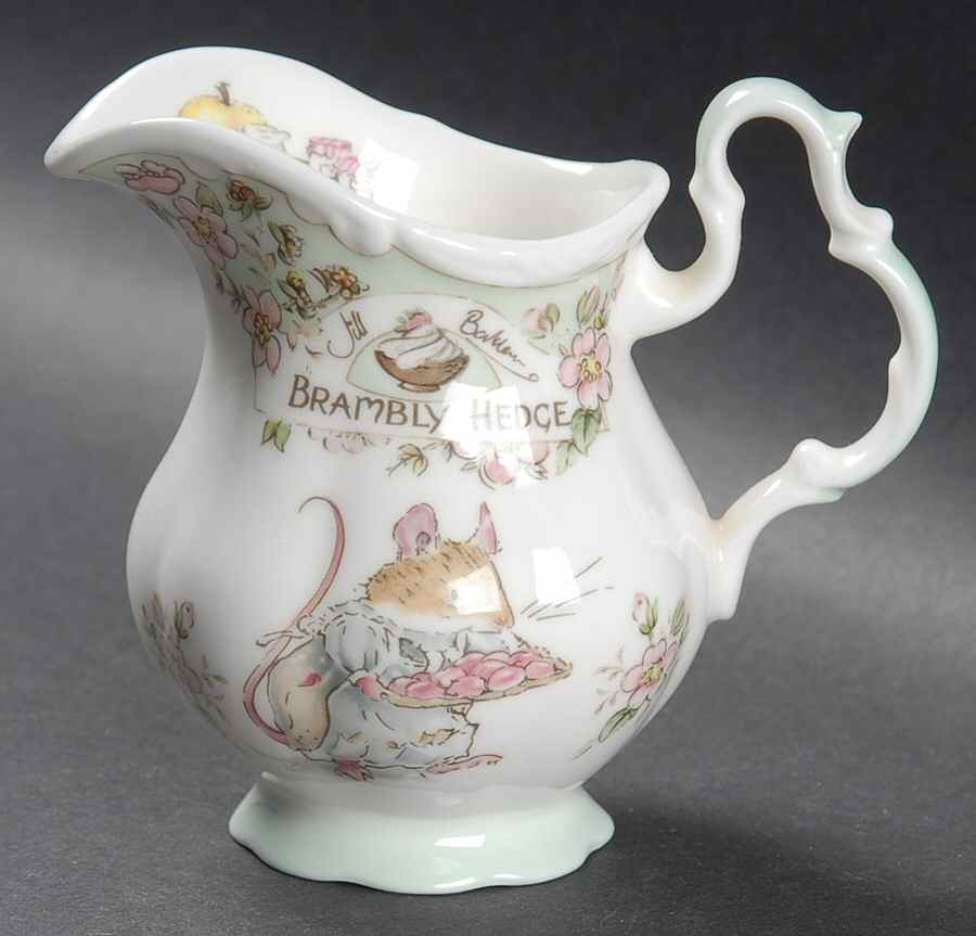 Brambly Hedge Creamer by Royal Doulton-1