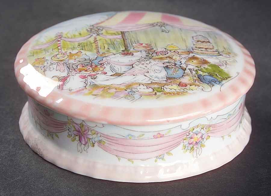 Brambly Hedge Trinket Box with Lid by Royal Doulton-1