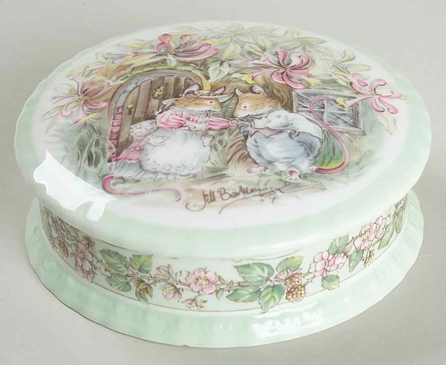 Brambly Hedge Trinket Box with Lid by Royal Doulton-1