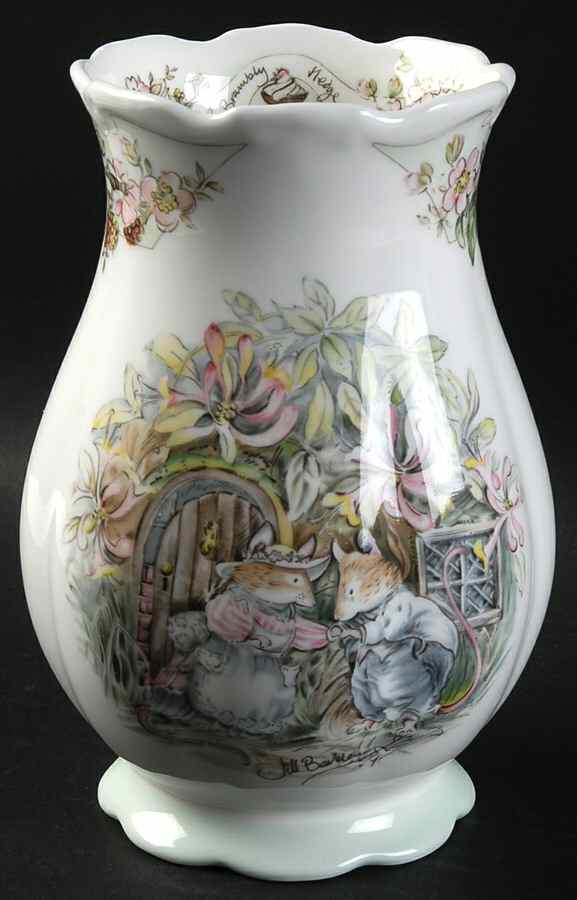 Brambly Hedge 6" Gainsborough Vase by Royal Doulton-1