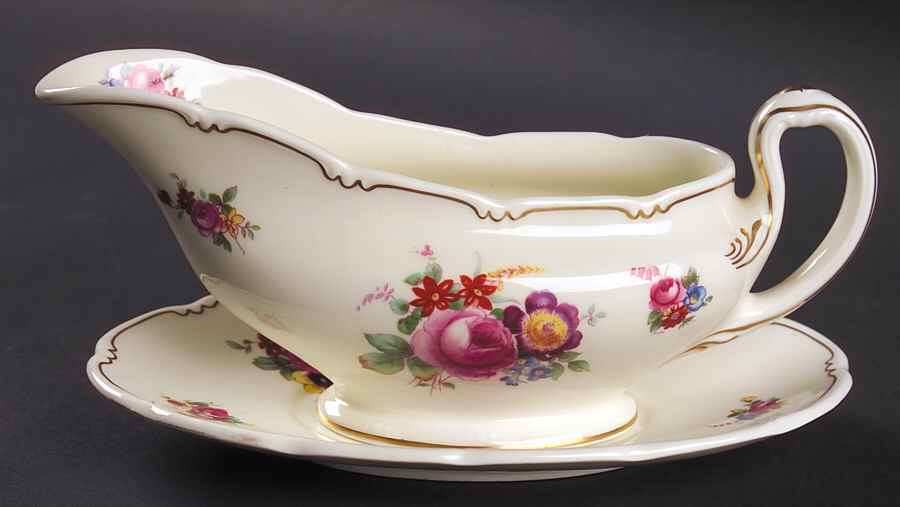 The Bristol Gravy Boat & Underplate by Royal Doulton-1