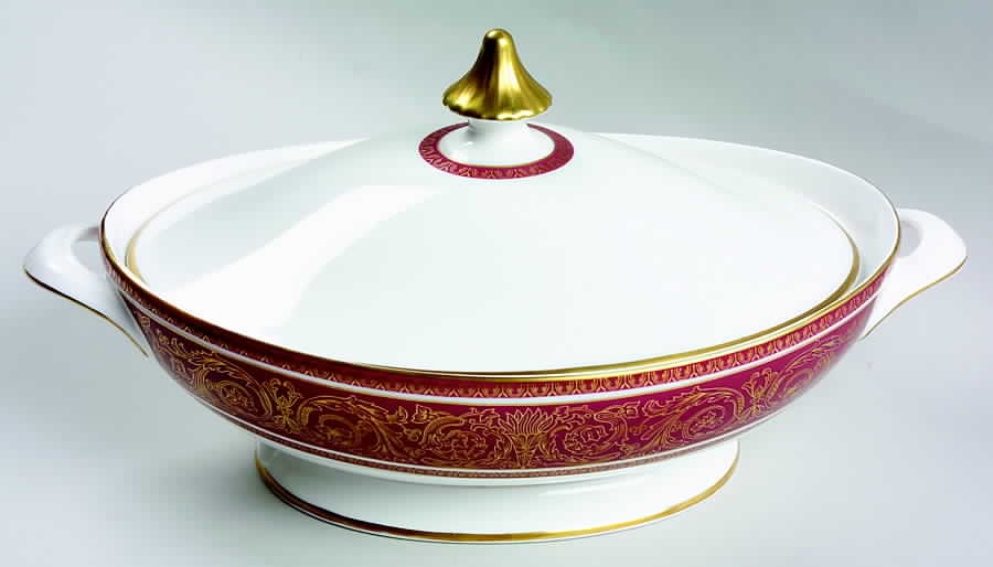 Buckingham Oval Covered Vegetable by Royal Doulton-1