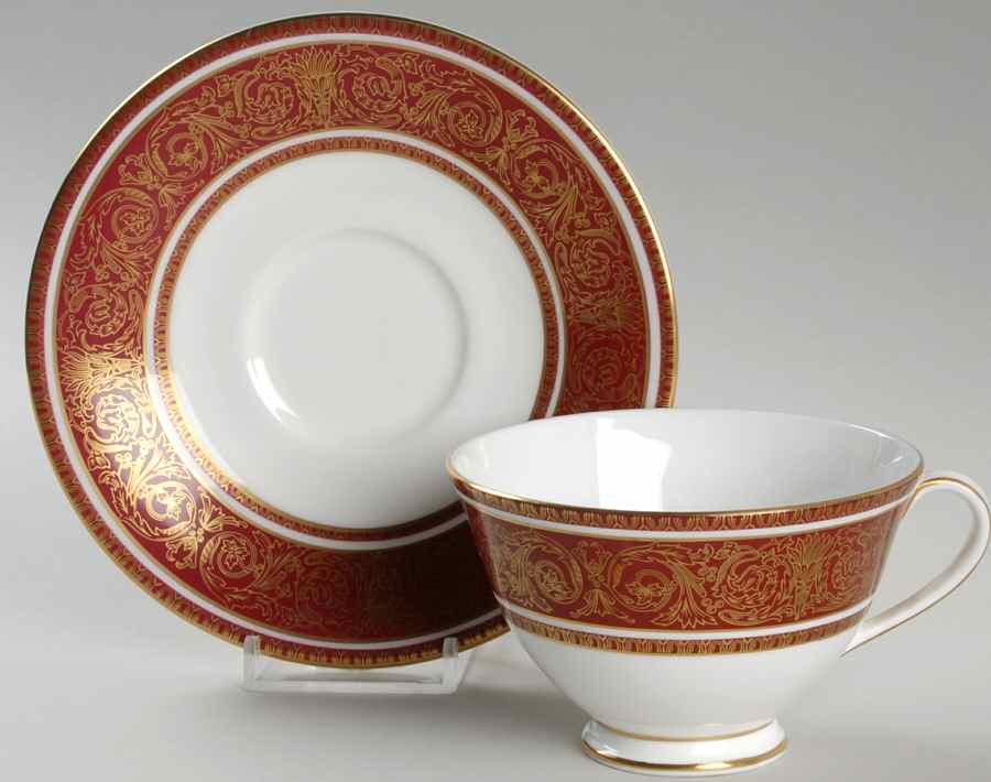 Buckingham Footed Cup & Saucer Set by Royal Doulton-1