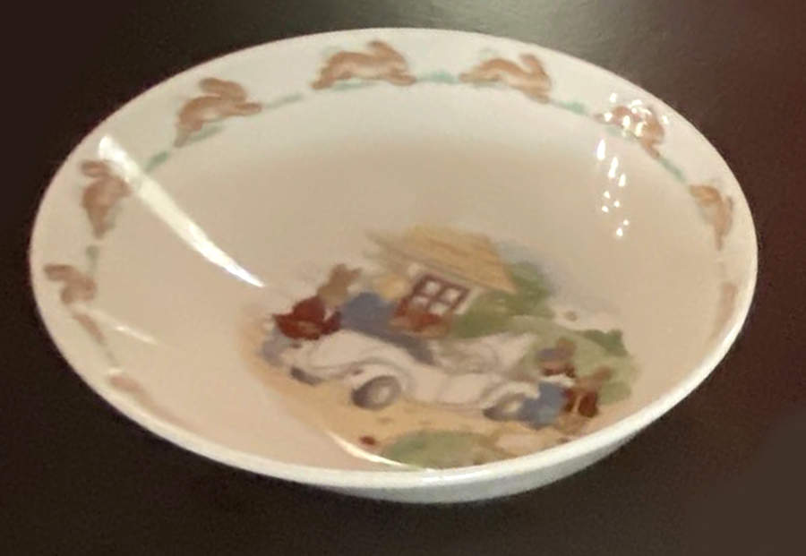 Bunnykins (Albion Shape) Coupe Soup/Porridge Bowl by Royal Doulton-1