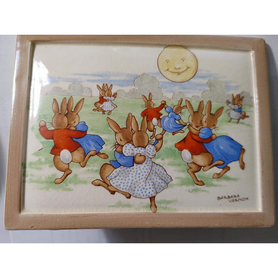 Bunnykins (Albion Shape) Placard Stand by Royal Doulton-1