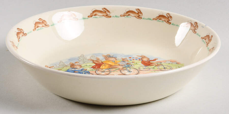Bunnykins (Albion Shape) Coupe Soup/Porridge Bowl by Royal Doulton-1