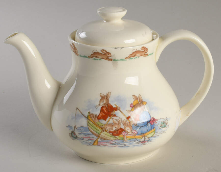 Bunnykins (Albion Shape) Mini Teapot & Lid by Royal Doulton-1