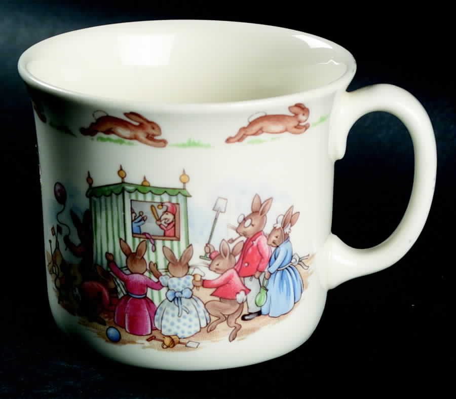 Bunnykins (Albion Shape) 1 Handle Hug a Mug Mug by Royal Doulton-1