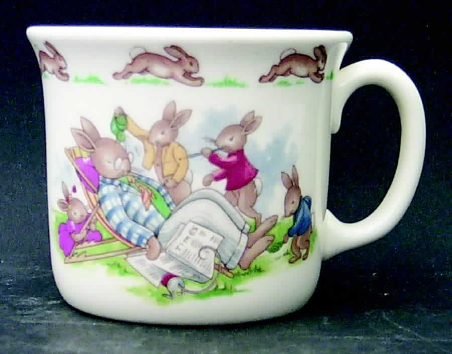 Bunnykins (Albion Shape) 1 Handle Hug a Mug Mug by Royal Doulton-1