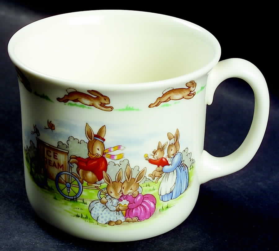Bunnykins (Albion Shape) 1 Handle Hug a Mug Mug by Royal Doulton-1