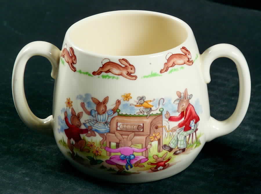 Bunnykins (Albion Shape) 2 Handle Don Mug by Royal Doulton-1