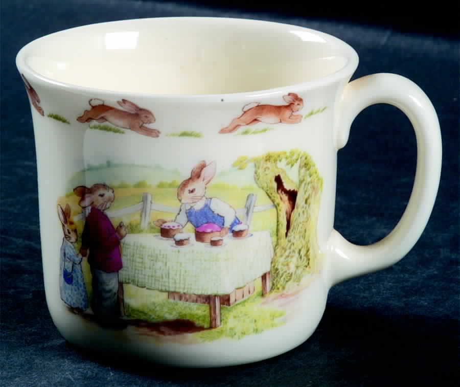 Bunnykins (Albion Shape) 1 Handle Hug a Mug Mug by Royal Doulton-1