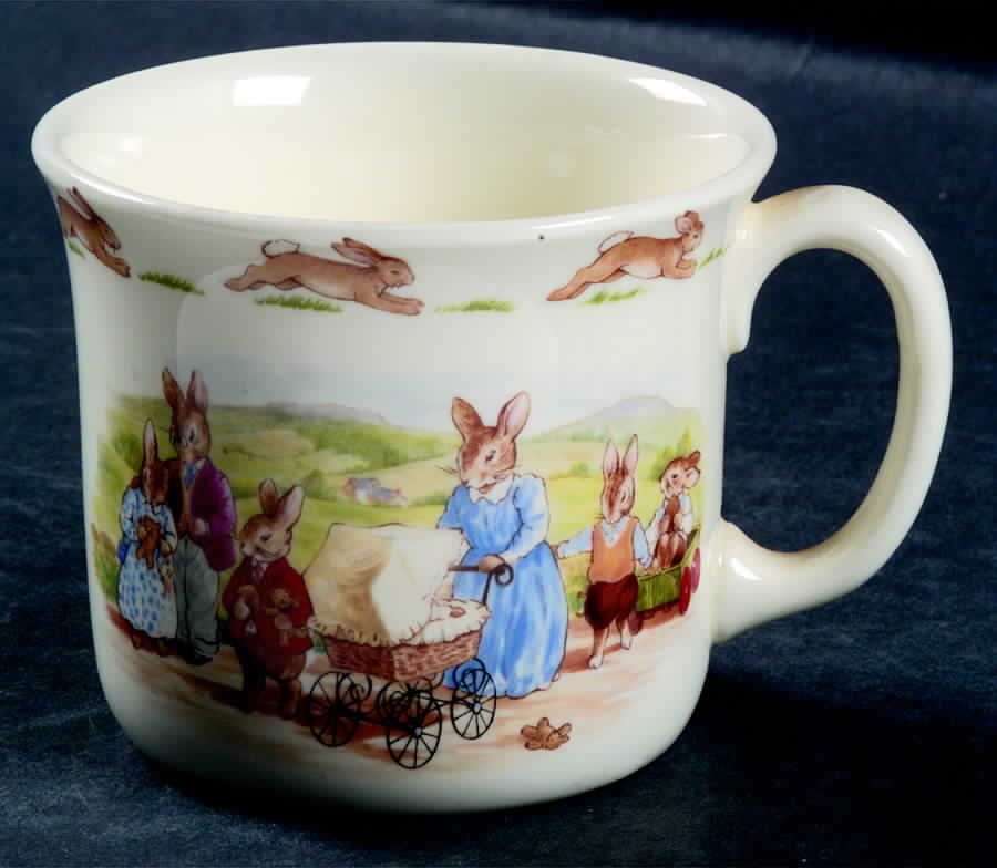 Bunnykins (Albion Shape) 1 Handle Hug a Mug Mug by Royal Doulton-1