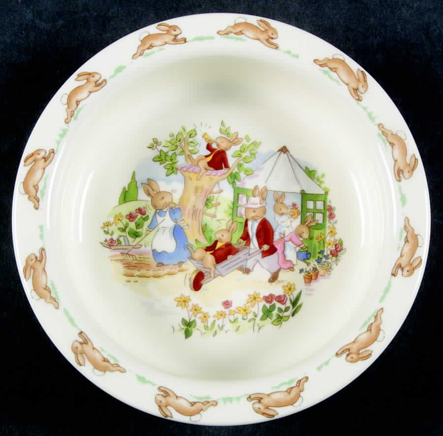 Bunnykins (Albion Shape) 6" Round Baby Plate by Royal Doulton-1