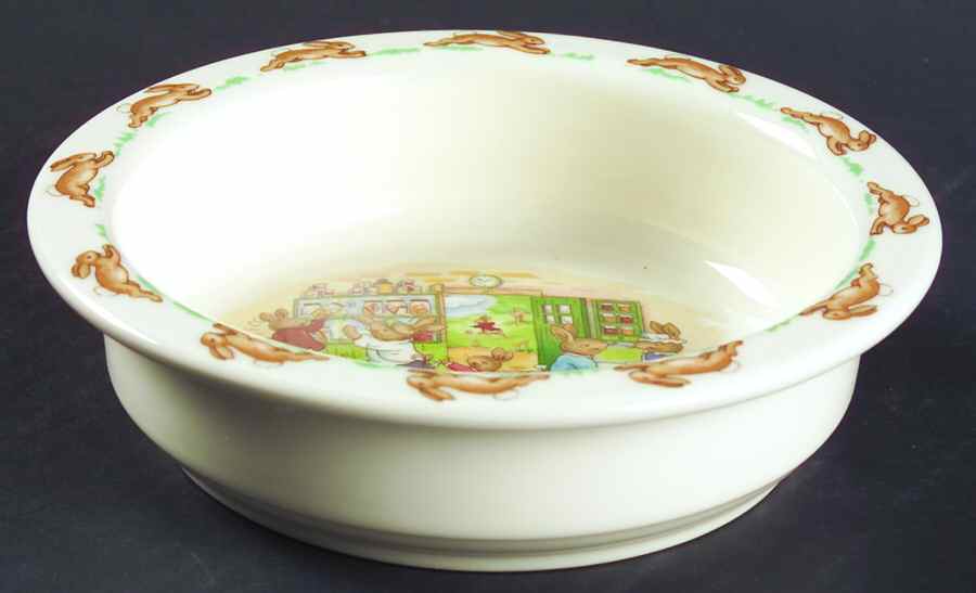 Bunnykins (Albion Shape) 6" Round Baby Plate by Royal Doulton-1