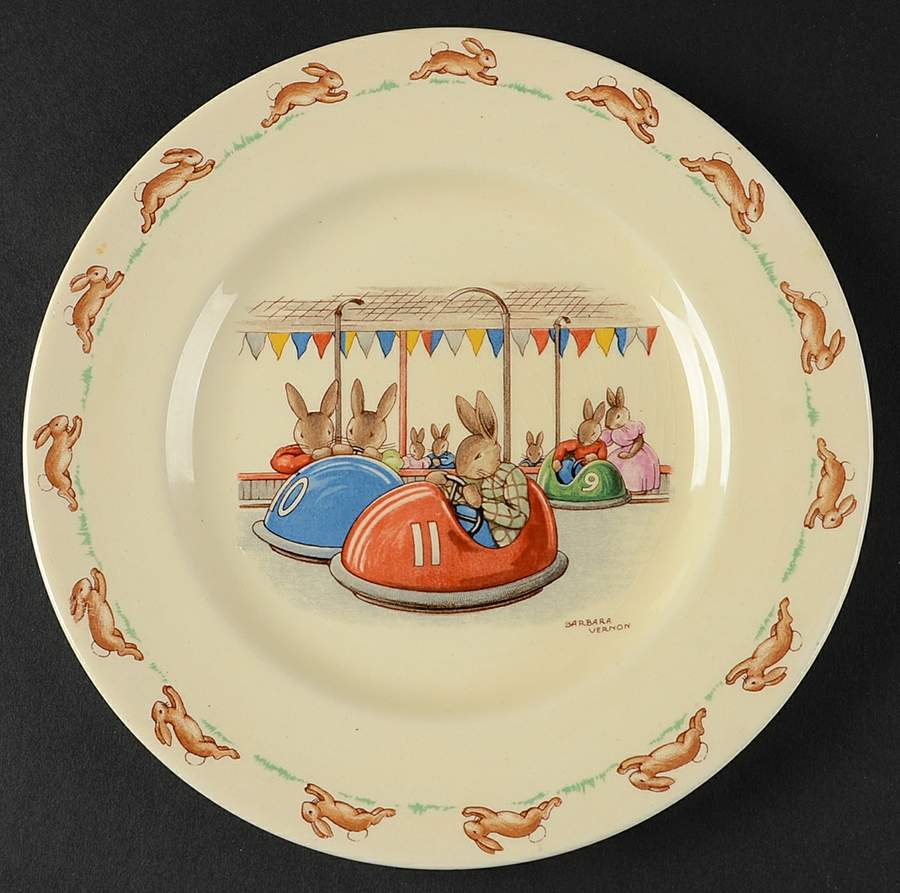 Bunnykins (Albion Shape) Dessert/Pie Plate by Royal Doulton-1