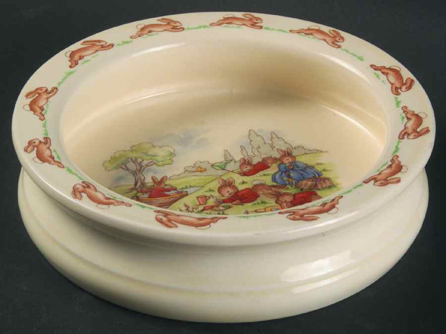 Bunnykins (Albion Shape) 6" Round Baby Plate by Royal Doulton-1