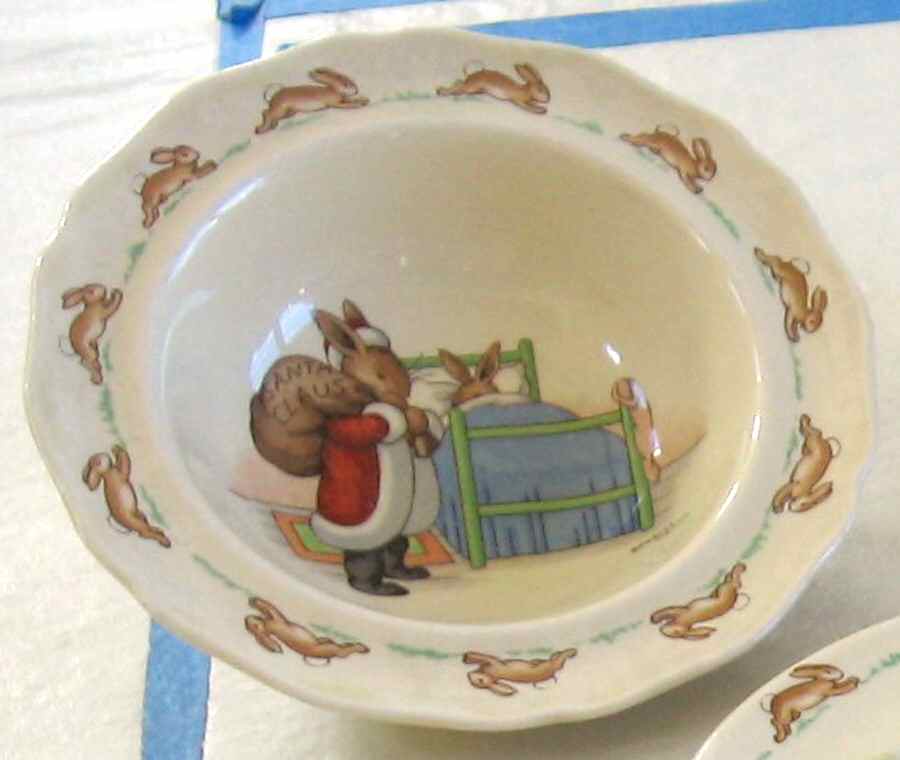Bunnykins (Albion Shape) Wavy Rim Fruit/Dessert (Sauce) Bowl by Royal Doulton-1