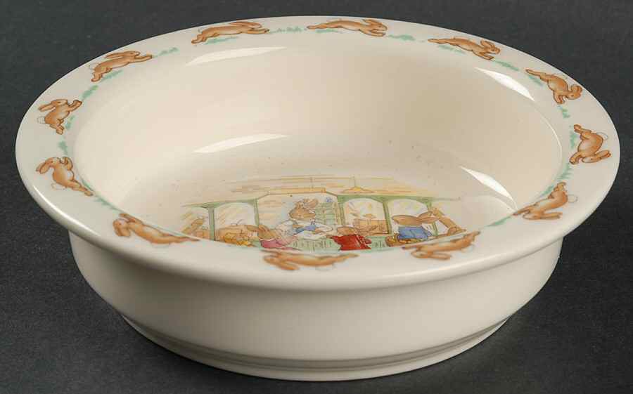 Bunnykins (Albion Shape) 6" Round Baby Plate by Royal Doulton-1