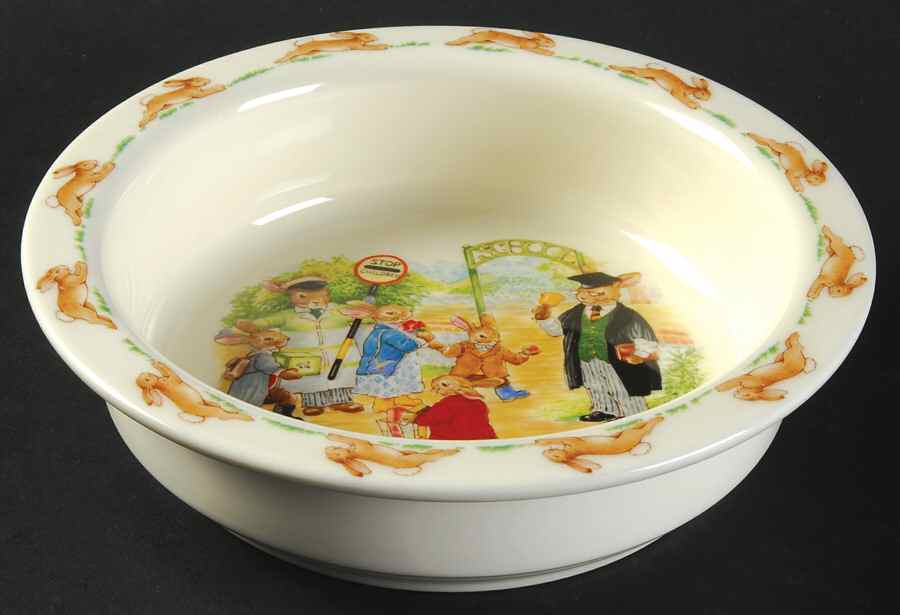Bunnykins (Albion Shape) Plate-Baby/Round 6" by Royal Doulton-1