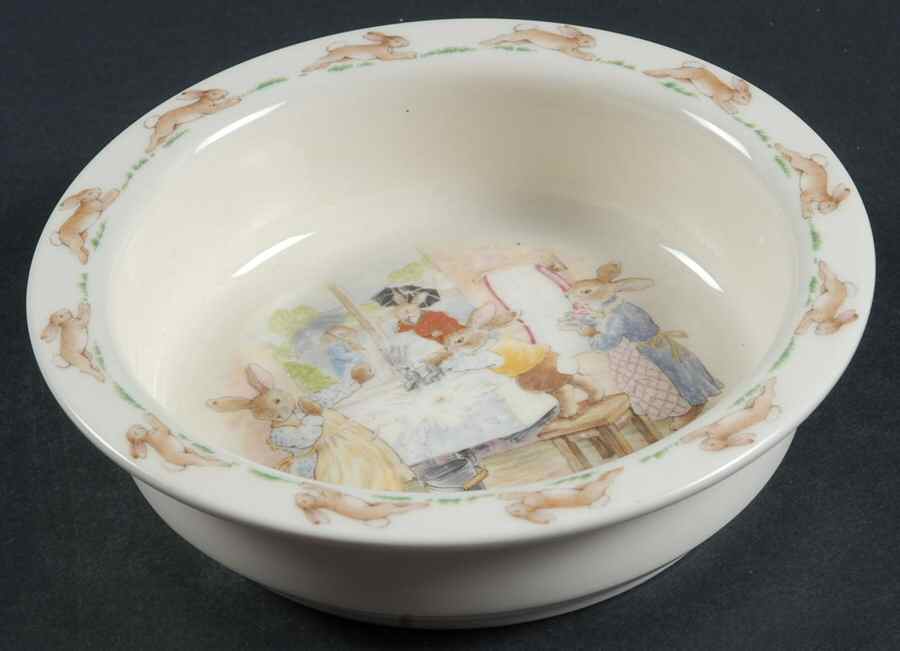 Bunnykins (Albion Shape) 6" Round Baby Plate by Royal Doulton-1