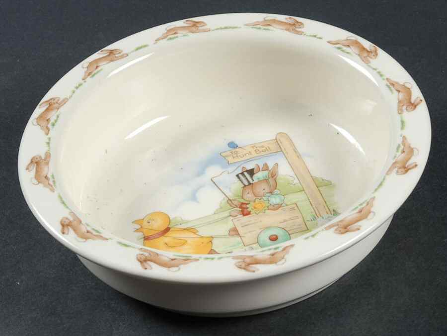 Bunnykins (Albion Shape) 6" Round Baby Plate by Royal Doulton-1