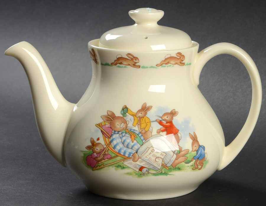 Bunnykins (Albion Shape) Mini Teapot & Lid by Royal Doulton-1