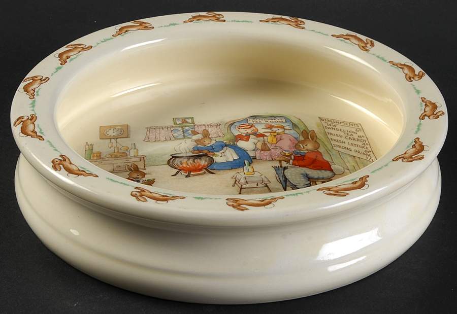 Bunnykins (Albion Shape) 7" Round Baby Plate by Royal Doulton-1
