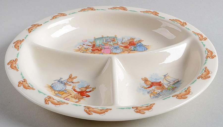 Bunnykins (Albion Shape) Child's Plate by Royal Doulton-1