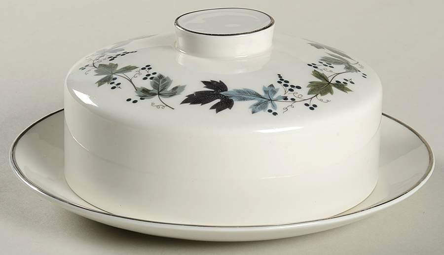 Burgundy Round Covered Butter by Royal Doulton-1