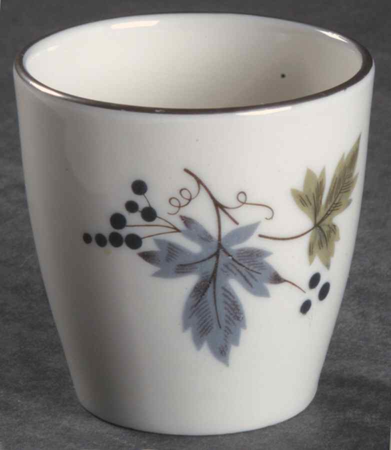 Burgundy Single Egg Cup by Royal Doulton-1