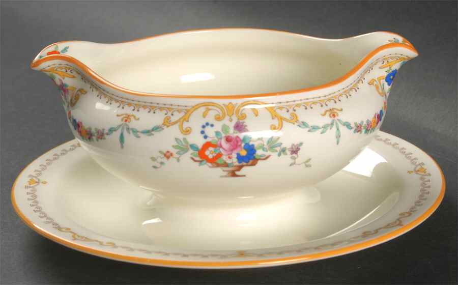 The Burlington Gravy Boat with Attached Underplate by Royal Doulton-1