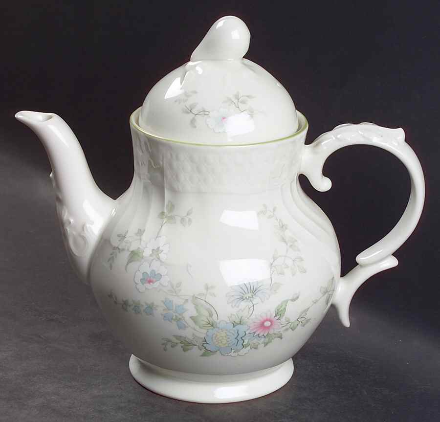 Calais Teapot & Lid by Royal Doulton-1