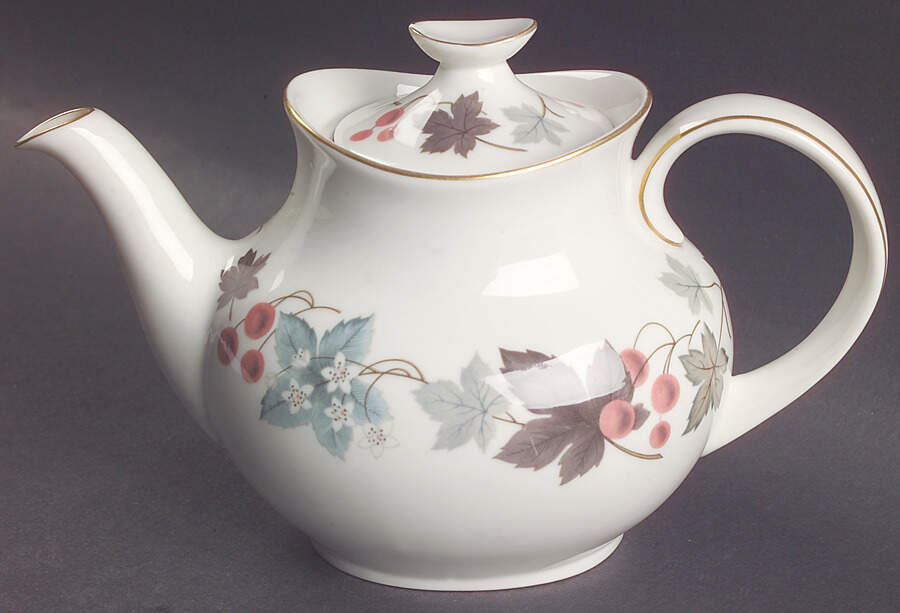 Camelot Individual Teapot & Lid by Royal Doulton-1