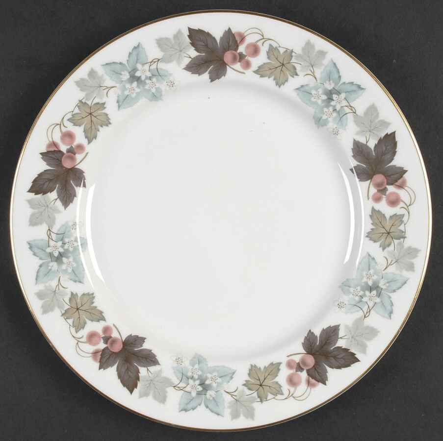 Camelot Luncheon Plate by Royal Doulton-1