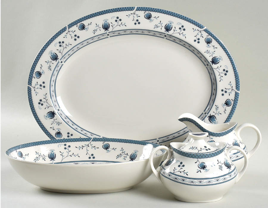 Cambridge 5 Piece Hostess Set by Royal Doulton-1