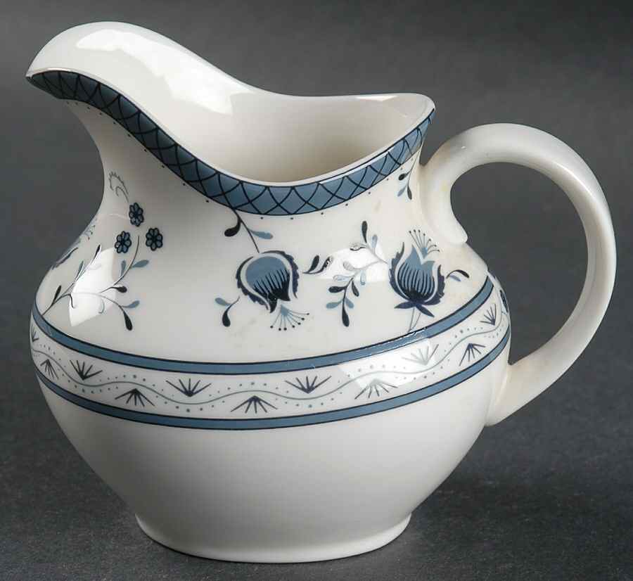 Cambridge Mini Creamer by Royal Doulton-1