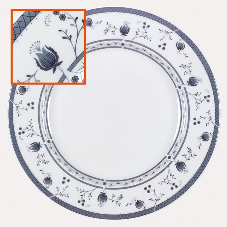Cambridge Dinner Plate by Royal Doulton-1