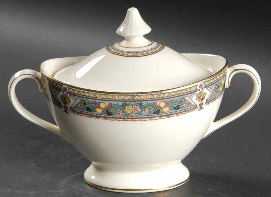 Camberley Sugar Bowl & Lid by Royal Doulton-1