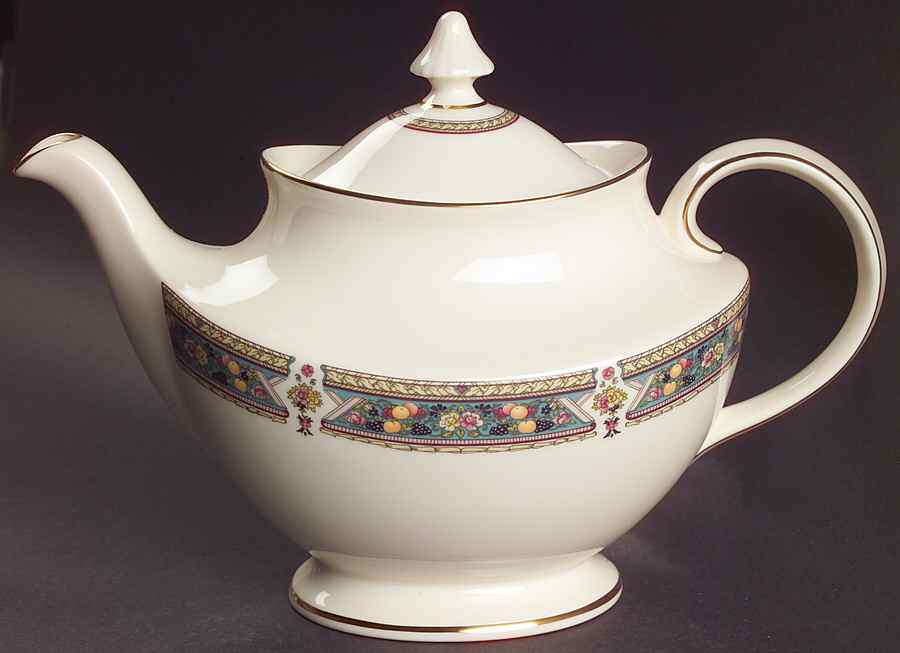 Camberley Teapot & Lid by Royal Doulton-1