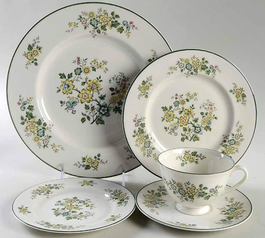 Campagna Green 5 Piece Place Setting by Royal Doulton-1