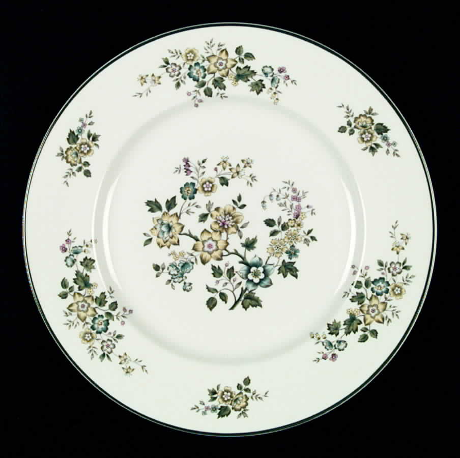 Campagna Green Dinner Plate by Royal Doulton-1