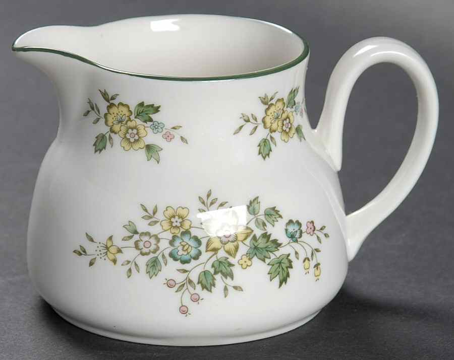Campagna Green Mini Creamer by Royal Doulton-1