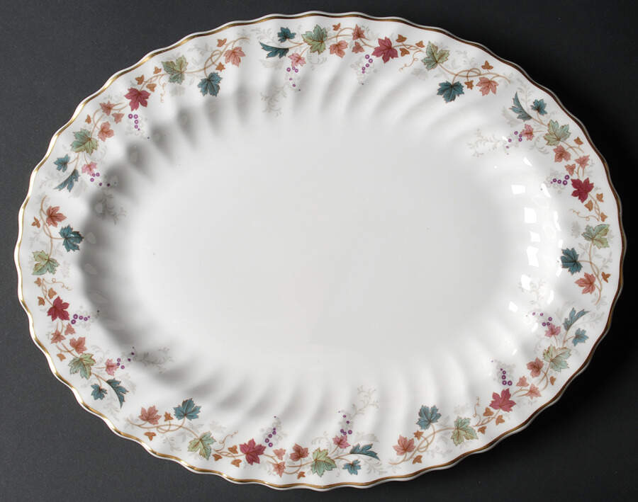 Canterbury 13" Oval Serving Platter by Royal Doulton-1