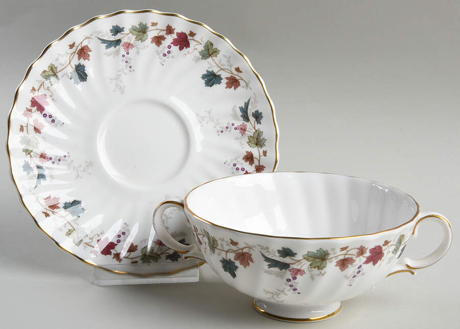 Canterbury Footed Cream Soup Bowl & Saucer Set by Royal Doulton-1