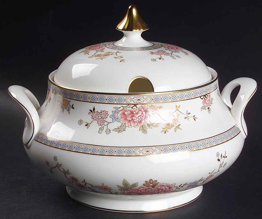 Canton Tureen & Lid by Royal Doulton-1